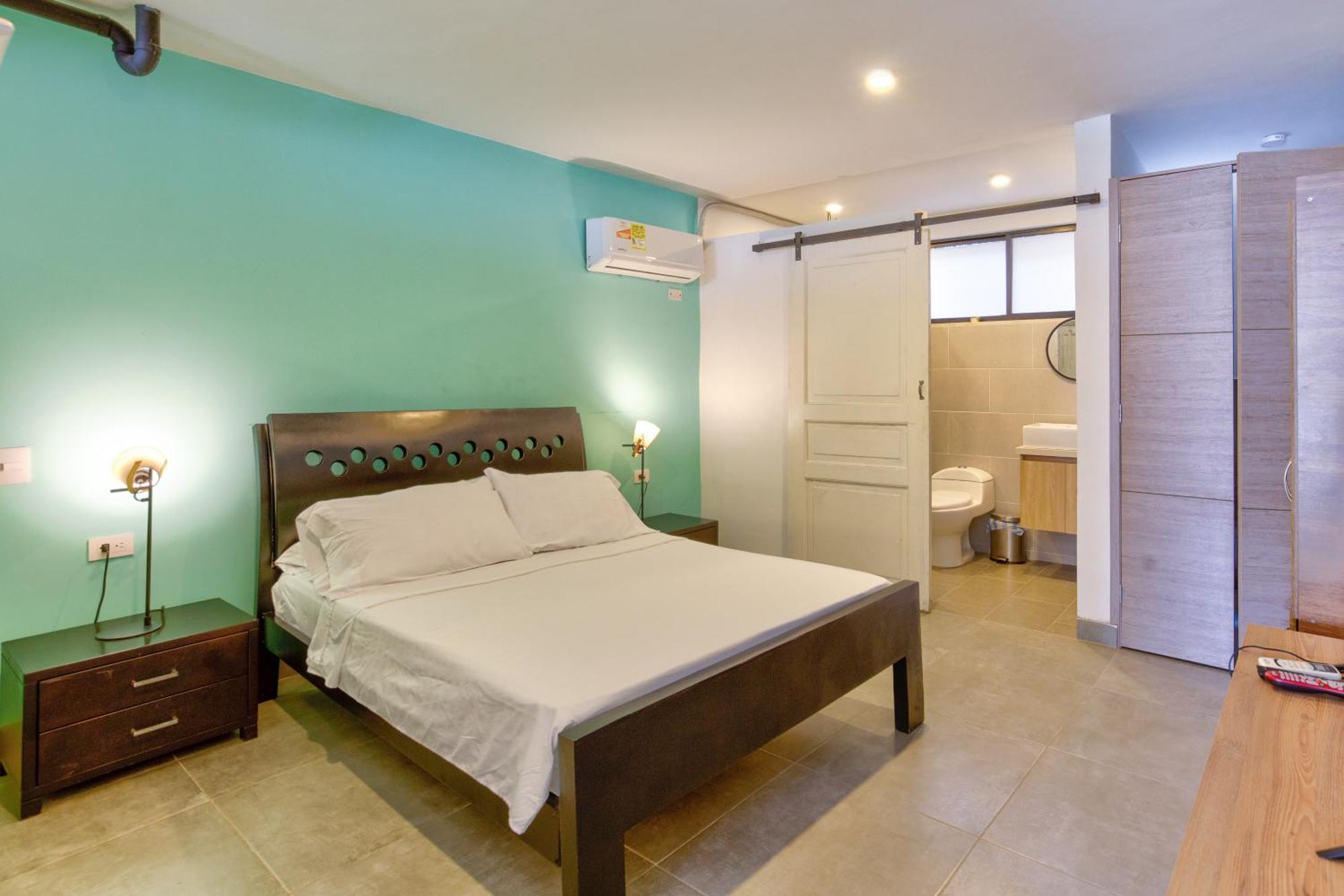 Moonshine Boutique Hostal กาลี ภายนอก รูปภาพ