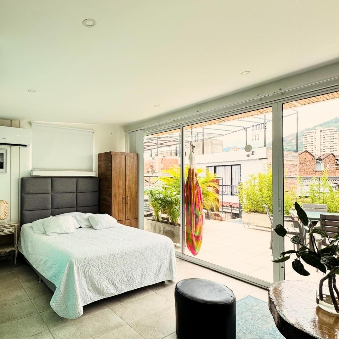 Moonshine Boutique Hostal กาลี ภายนอก รูปภาพ