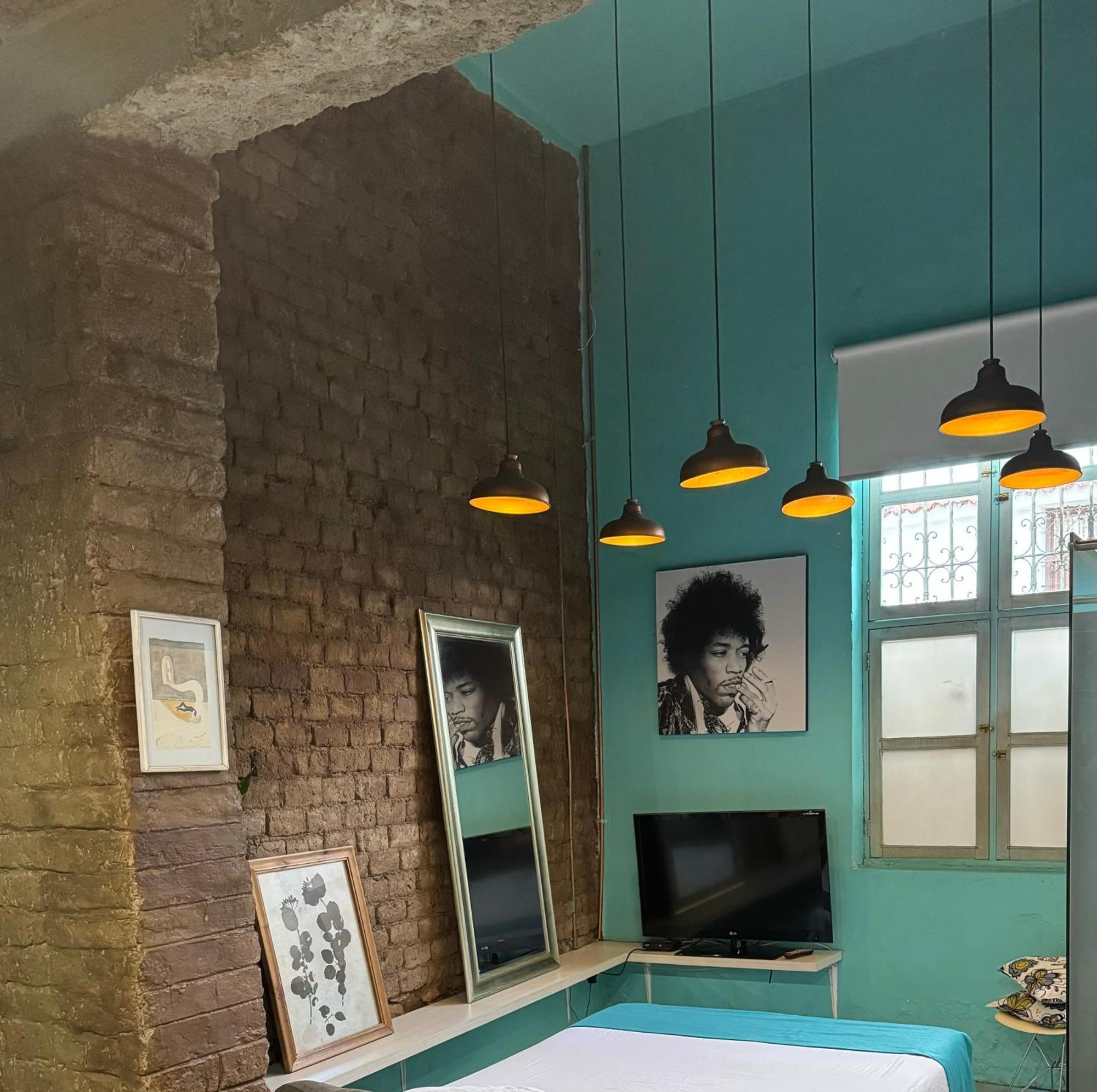 Moonshine Boutique Hostal กาลี ภายนอก รูปภาพ