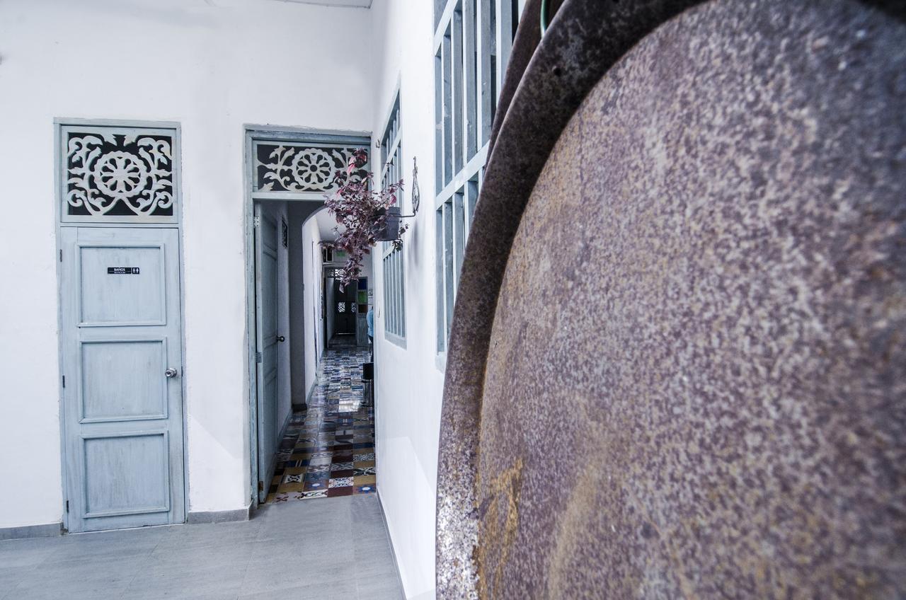 Moonshine Boutique Hostal กาลี ภายนอก รูปภาพ