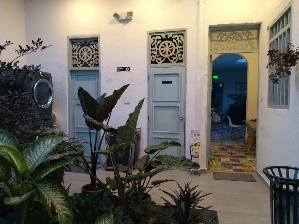 Moonshine Boutique Hostal กาลี ภายนอก รูปภาพ