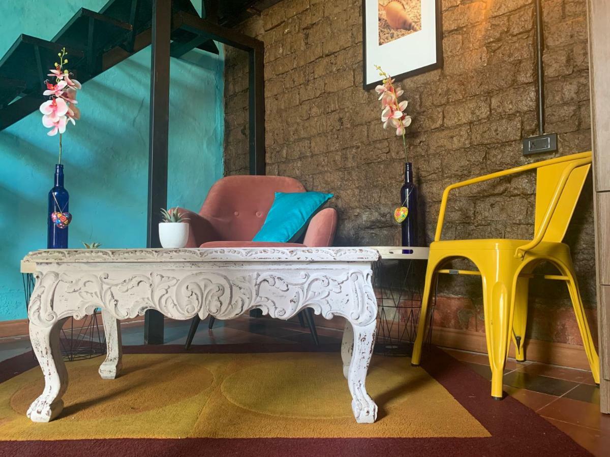 Moonshine Boutique Hostal กาลี ภายนอก รูปภาพ